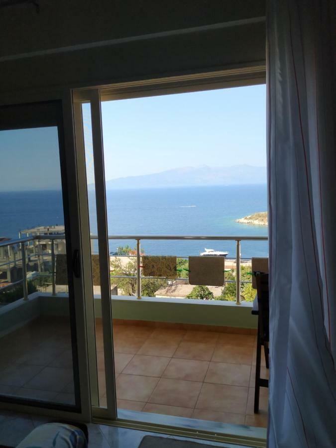 Cozy Sea Apartment Саранде Екстериор снимка